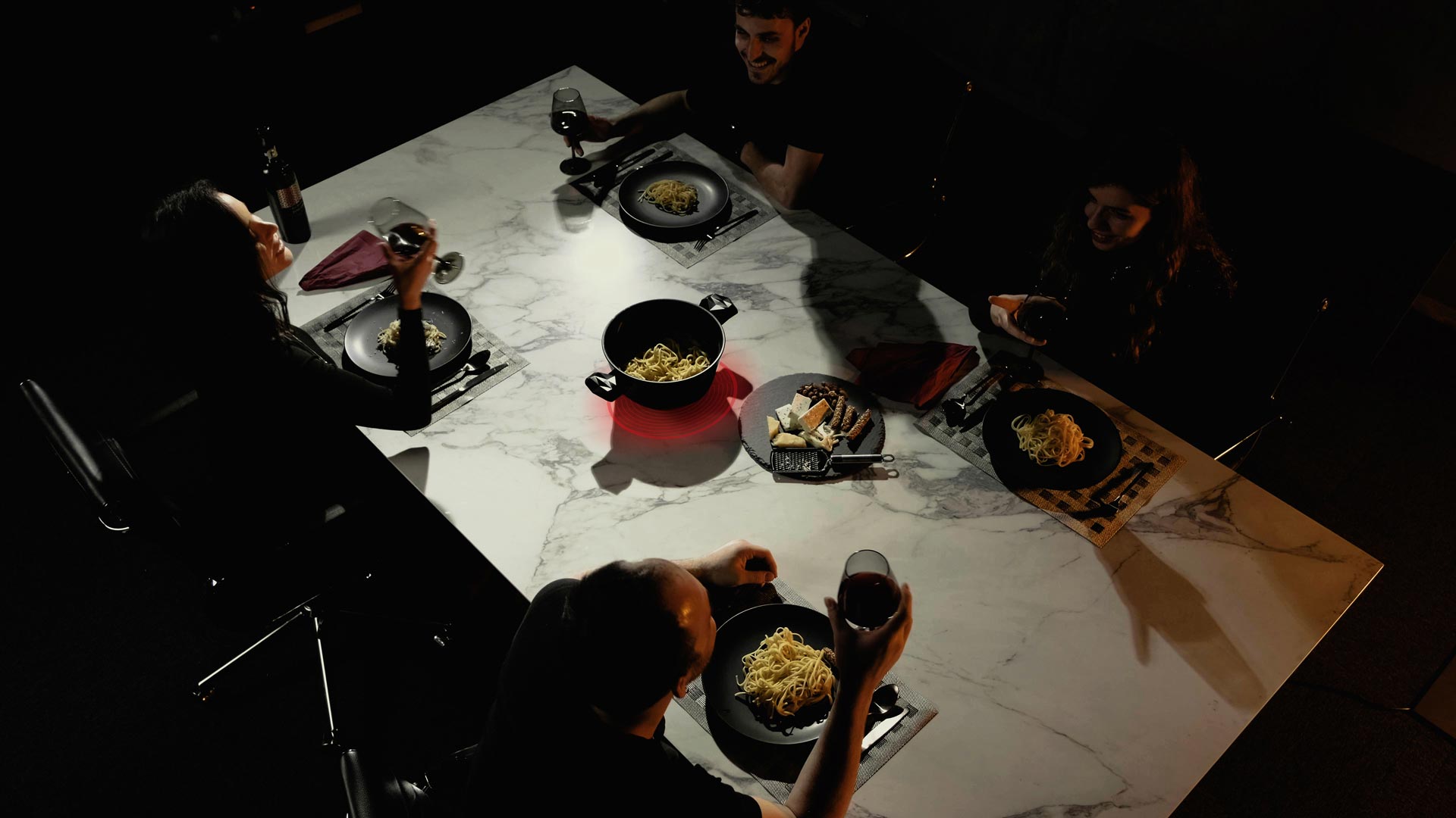 table-hadmaya
